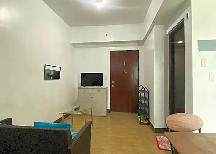 Budget Transient Capsule Makati Near Ayala And Buendia *